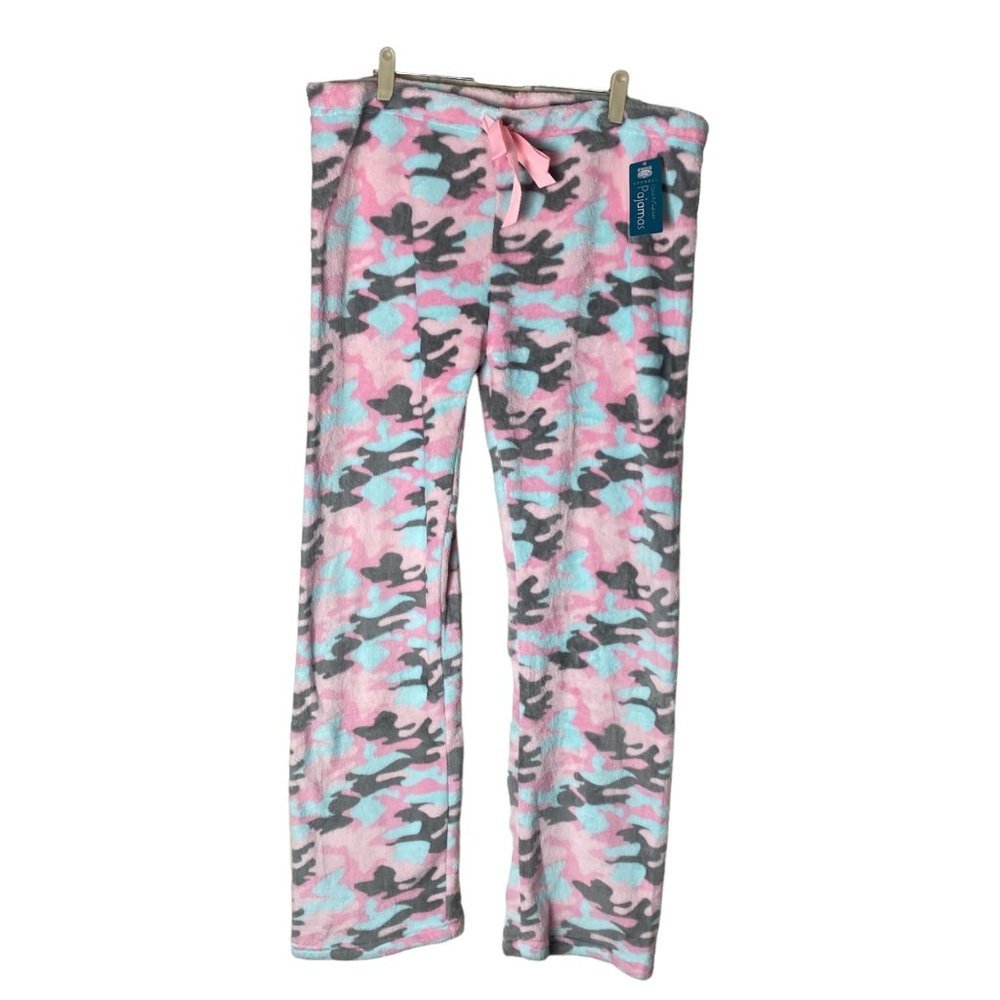 NEW Pug Apparel Women‎ Ultra Soft Fuzzy Gray Pink Camo Camoflage PJ Pajama Pants